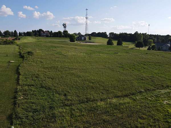 1.12 Acres of Residential Land for Sale in Hortonville, Wisconsin
