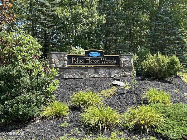 3 Acres of Residential Land for Sale in Hawley, Pennsylvania