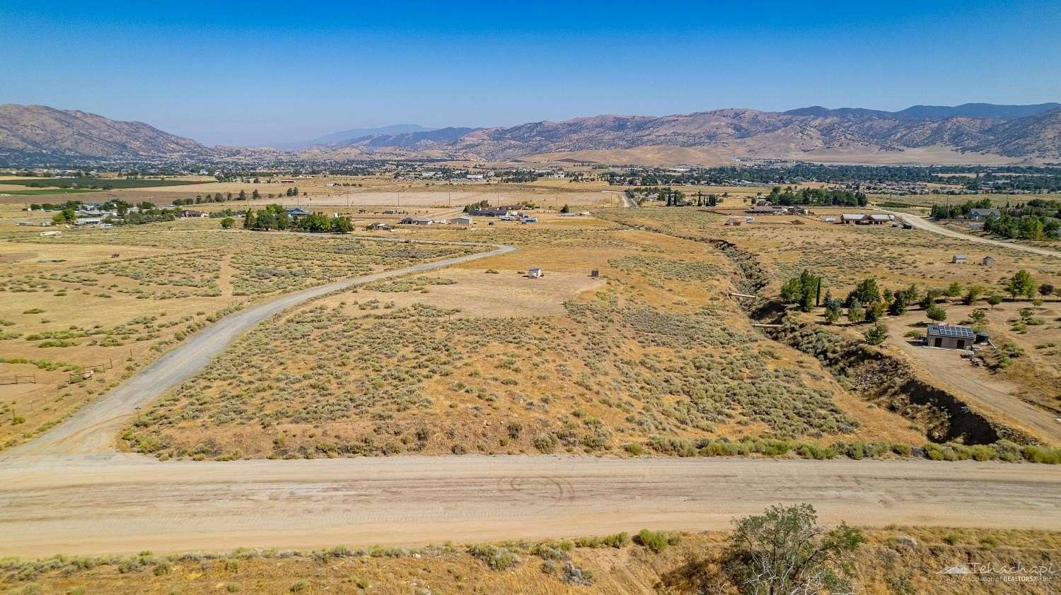 2 Acres of Land for Sale in Tehachapi, California