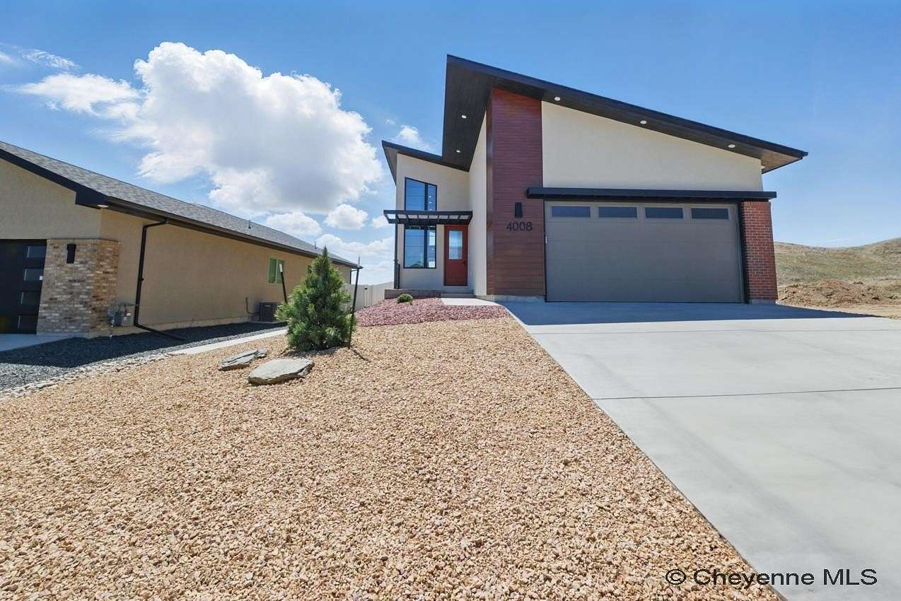 0.12 Acres of Residential Land with Home for Sale in Cheyenne, Wyoming