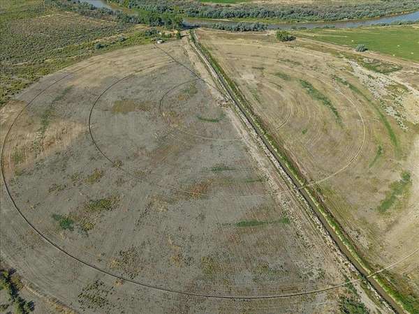 40 Acres of Agricultural Land for Sale in Basin, Wyoming
