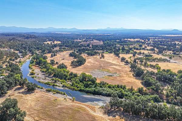 37.4 Acres of Land for Sale in Palo Cedro, California