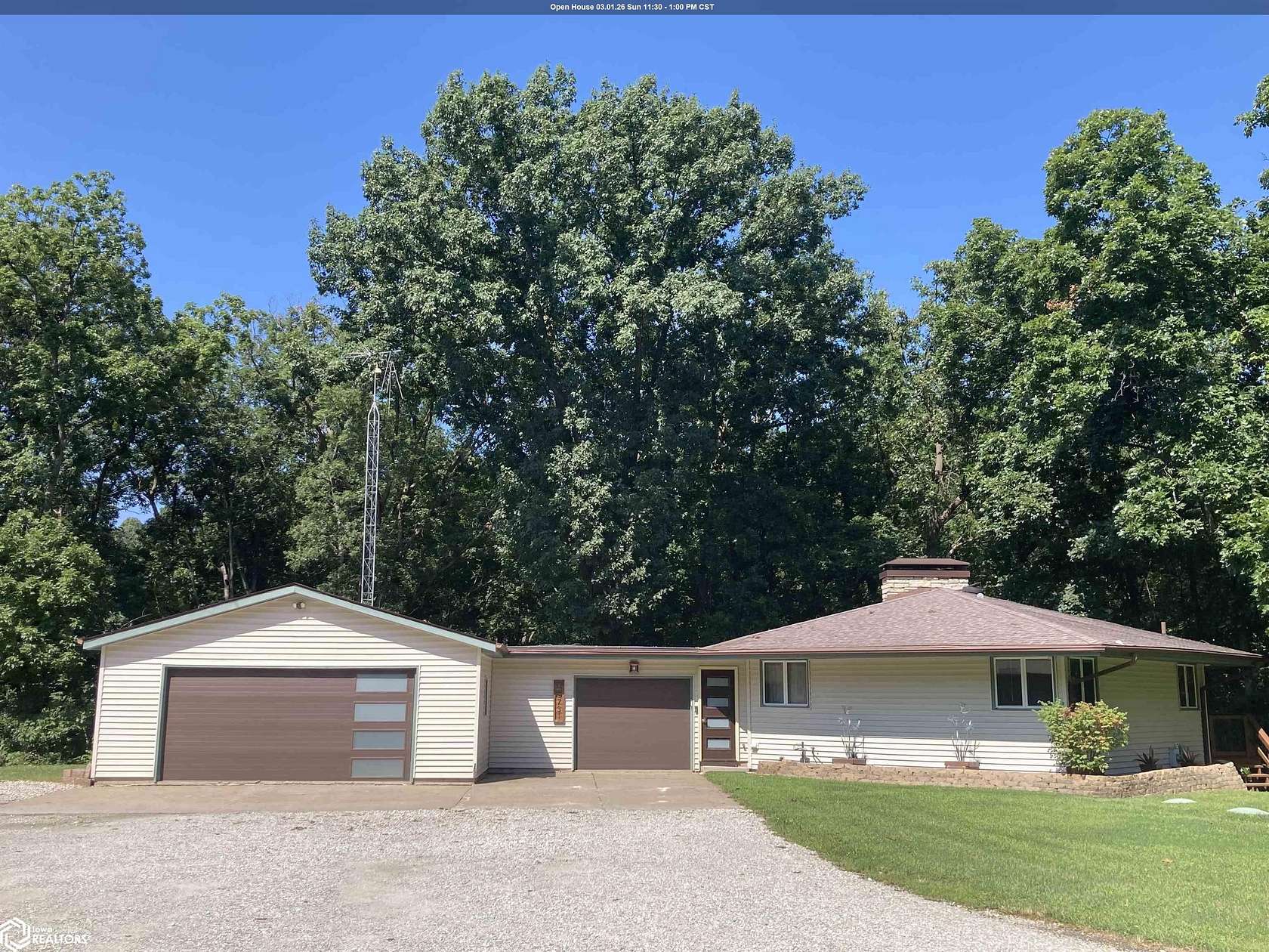 4.77 Acres of Land with Home for Sale in Burlington, Iowa