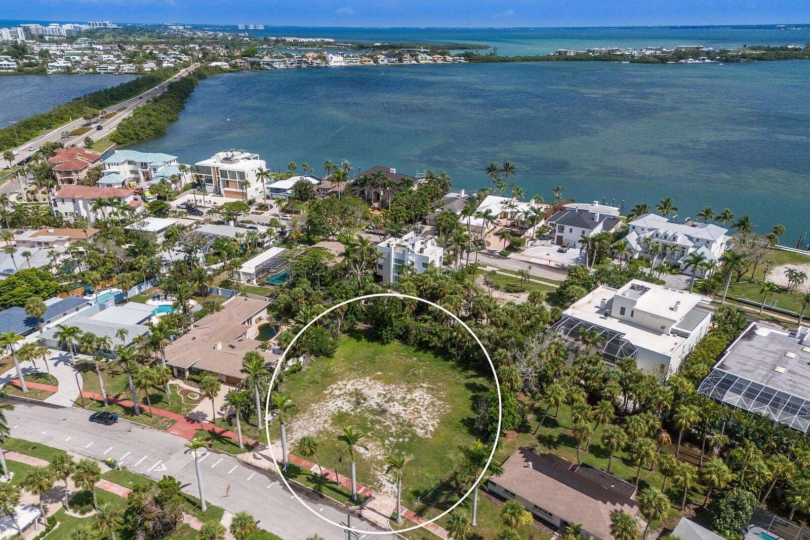 0.4 Acres of Land for Sale in Sarasota, Florida