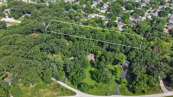 3.27 Acres of Residential Land for Sale in Homer Glen, Illinois