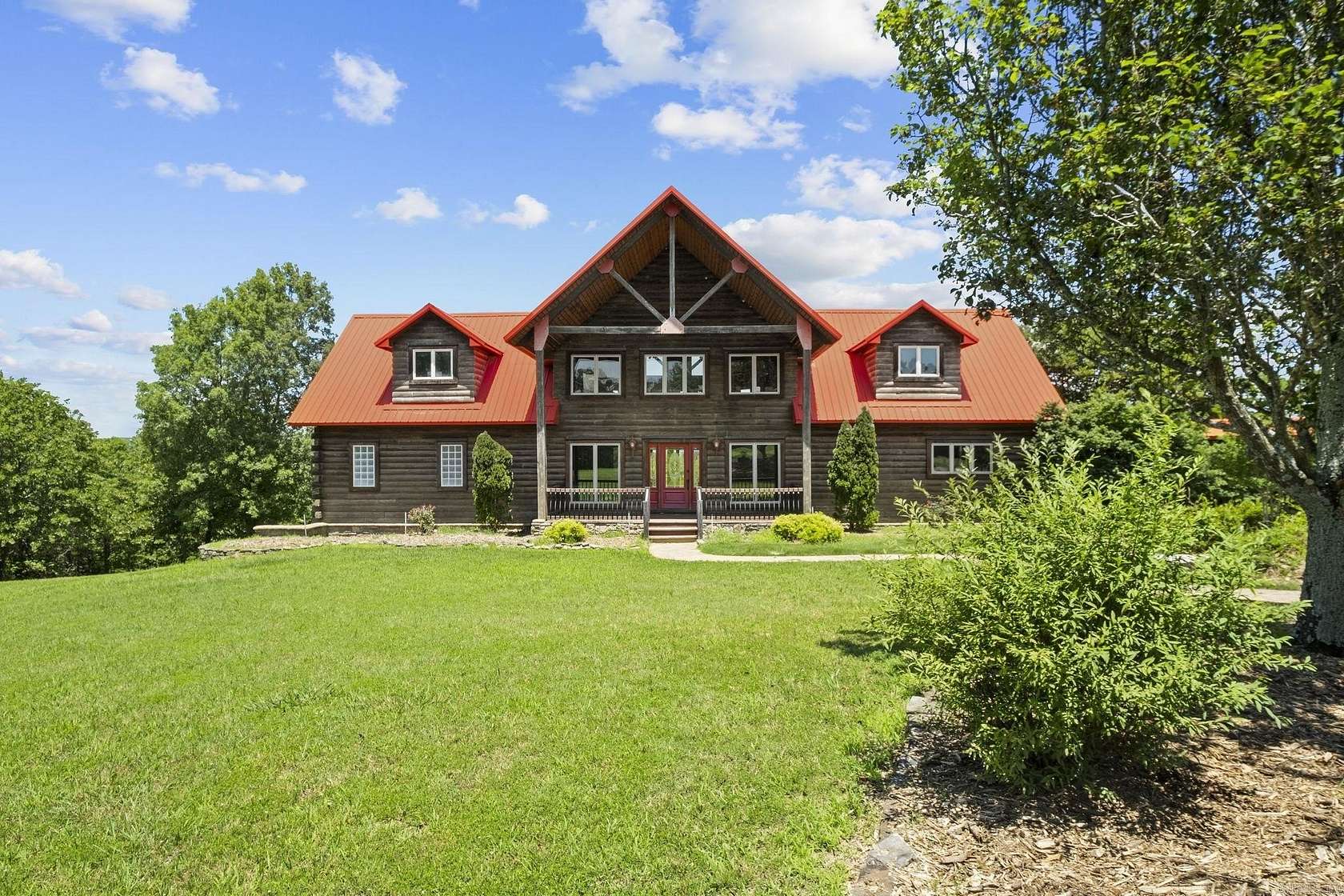 60 Acres of Land with Home for Sale in Searcy, Arkansas