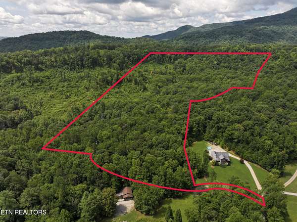 20 Acres of Recreational Land for Sale in Oliver Springs, Tennessee