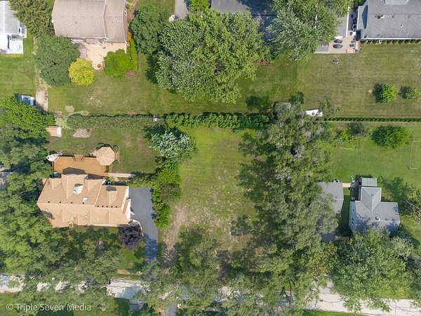 0.36 Acres of Residential Land for Sale in Burr Ridge, Illinois