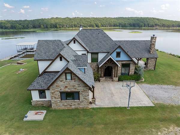 6.48 Acres of Residential Land with Home for Sale in Okemah, Oklahoma