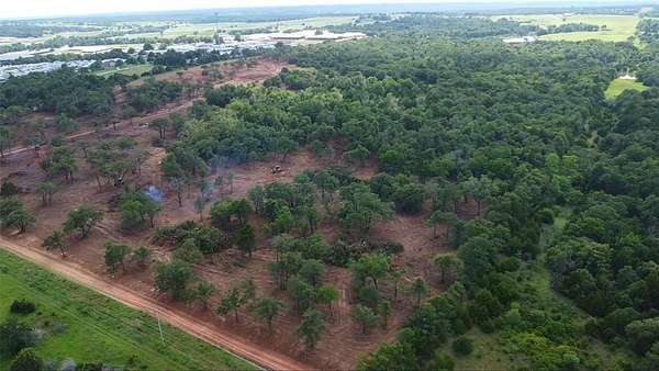 5 Acres of Agricultural Land for Sale in Guthrie, Oklahoma