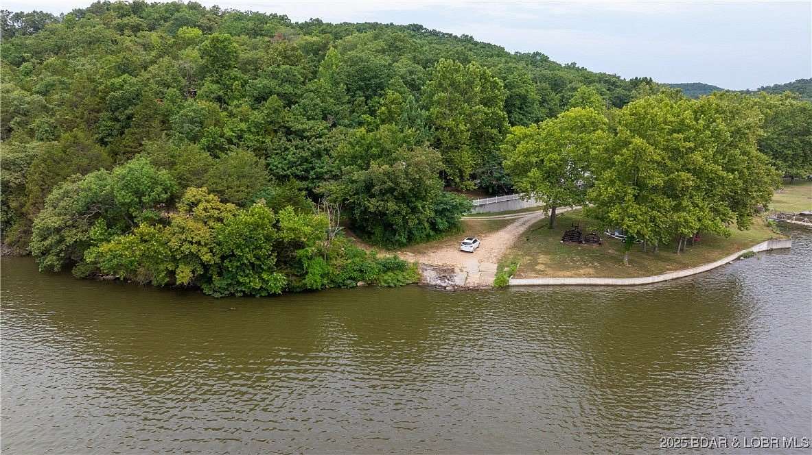 11 Acres of Recreational Land for Sale in Camdenton, Missouri
