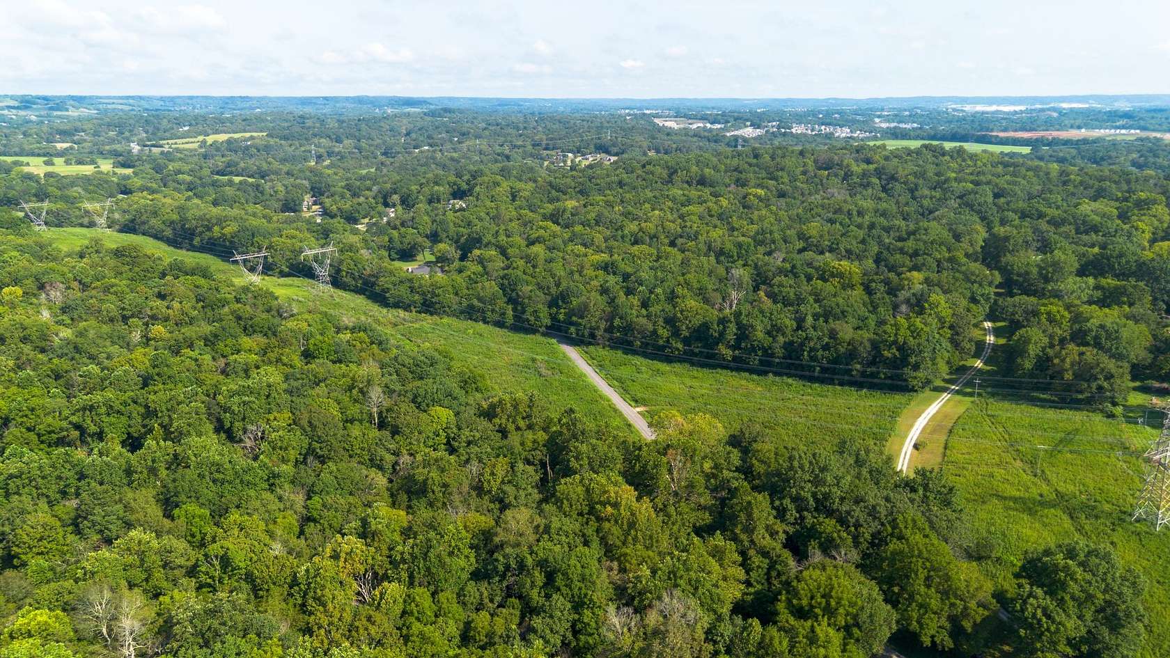 2.62 Acres of Residential Land for Sale in Columbia, Tennessee