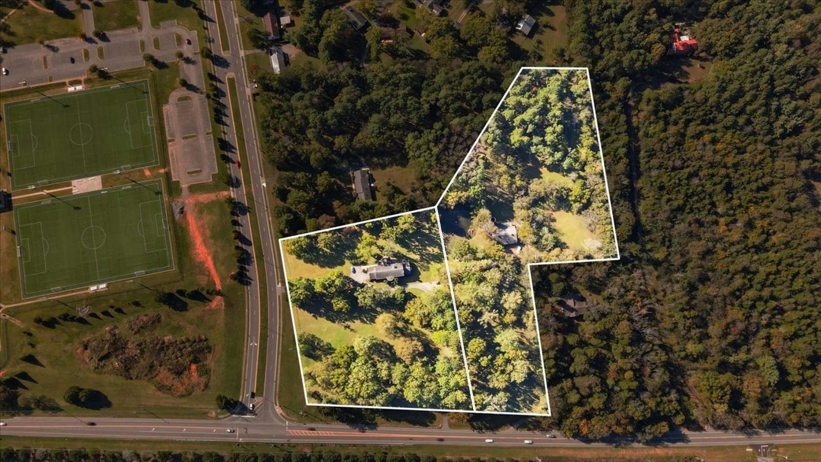 4.6 Acres of Improved Mixed-Use Land for Sale in Murfreesboro, Tennessee