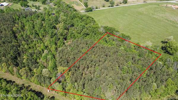 5 Acres of Residential Land for Sale in Loudon, Tennessee