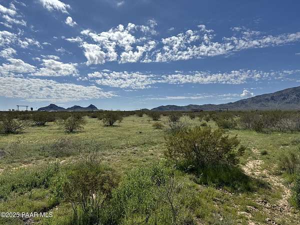 2.5 Acres of Residential Land for Sale in Aguila, Arizona