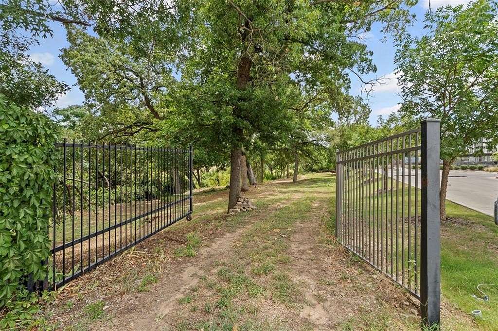 0.67 Acres of Residential Land for Sale in Fort Worth, Texas