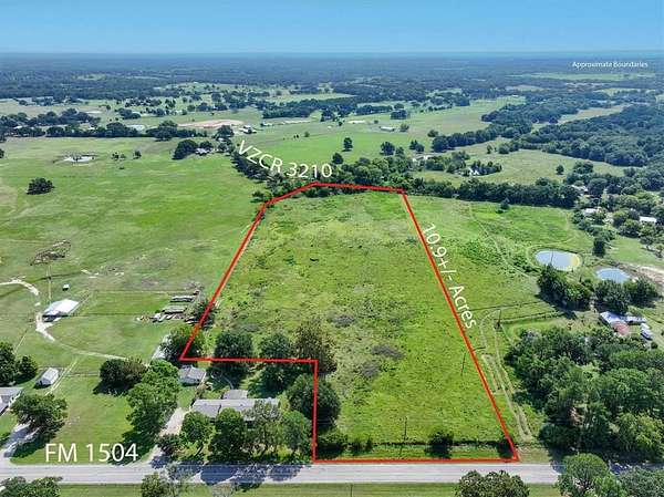 10 Acres of Land for Sale in Wills Point, Texas