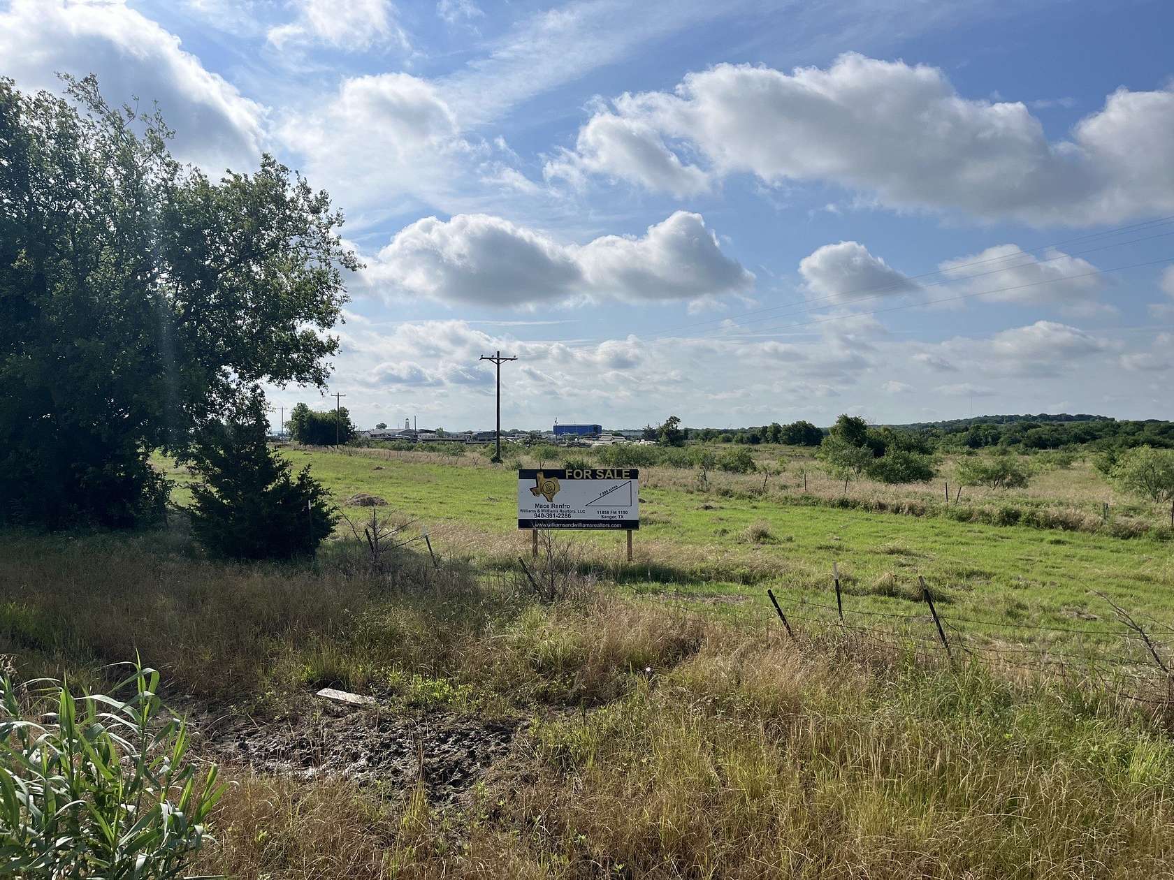 8 Acres of Residential Land for Sale in Sanger, Texas