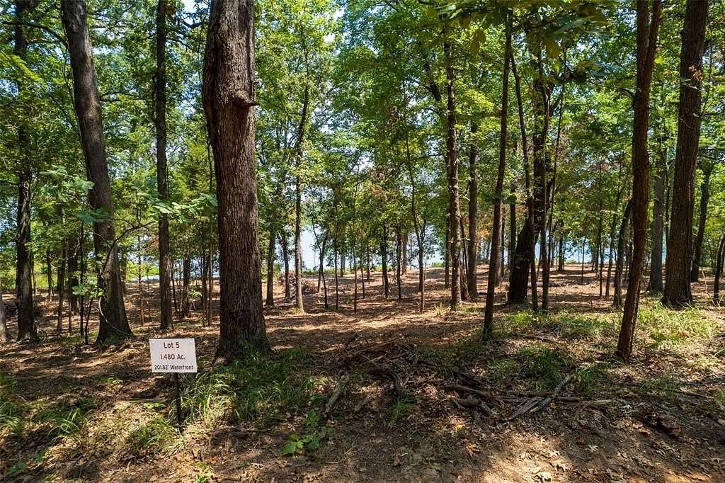 1.48 Acres of Residential Land for Sale in Leesburg, Texas