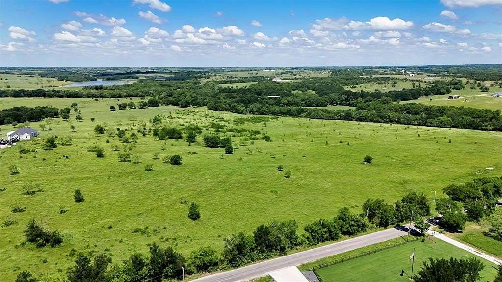 9.26 Acres of Residential Land for Sale in Ennis, Texas