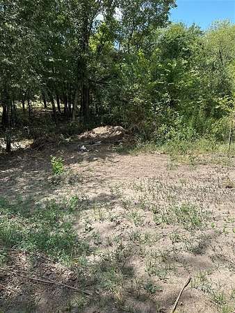 11.4 Acres of Land for Sale in Grand Saline, Texas