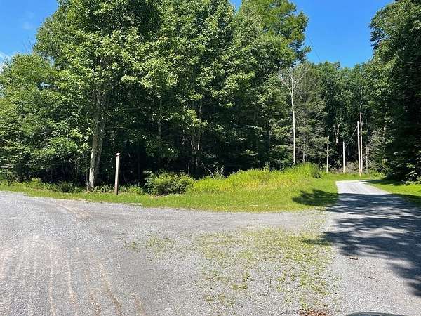 24.6 Acres of Land for Sale in Clear Fork, Virginia