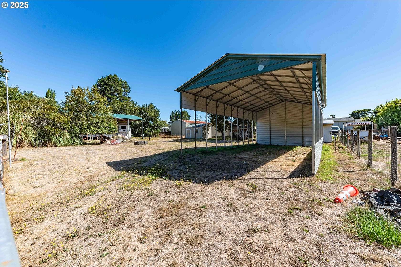 0.11 Acres of Land for Sale in Lakeside, Oregon