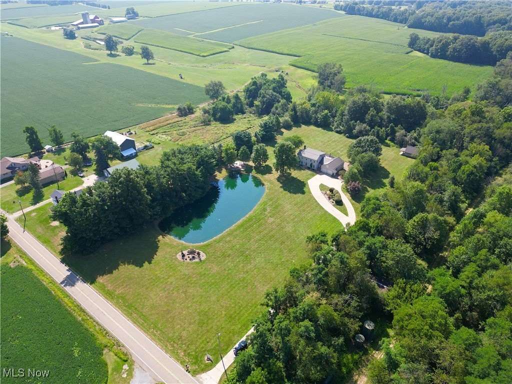 4.77 Acres of Residential Land with Home for Sale in Beloit, Ohio