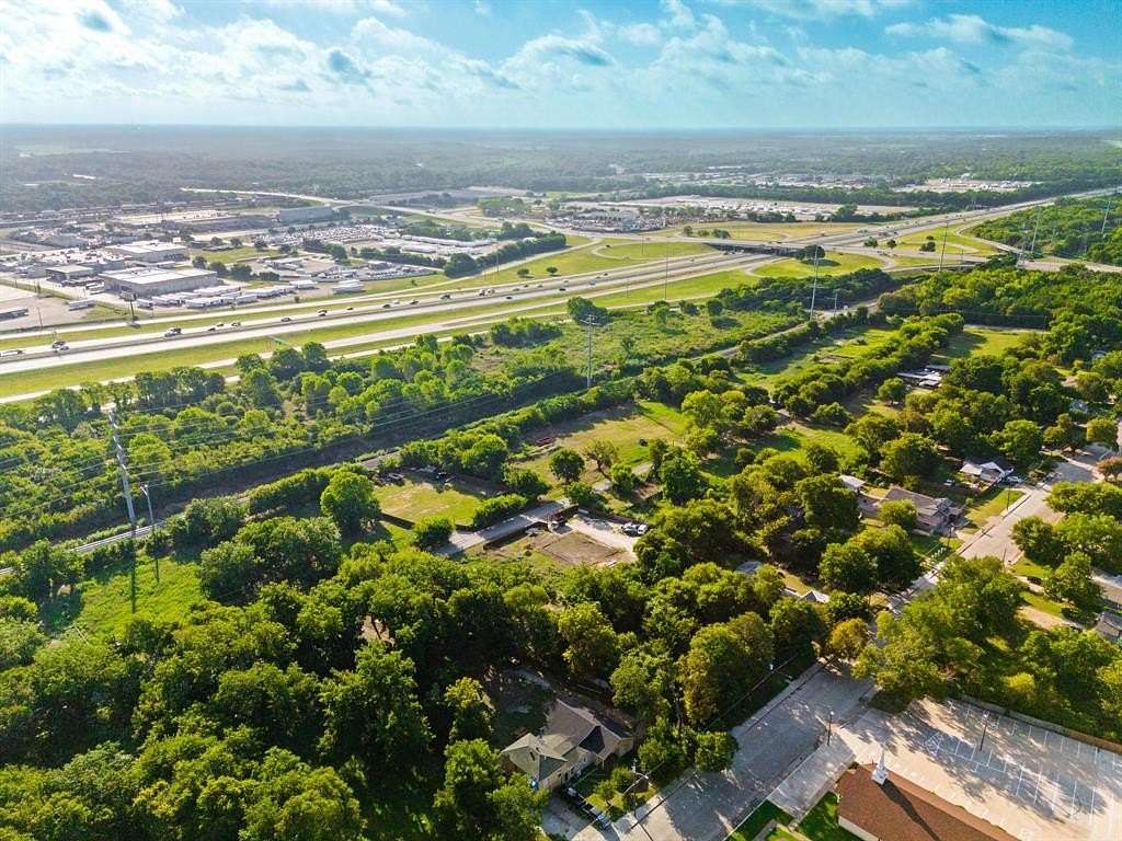 1.75 Acres of Residential Land for Sale in Dallas, Texas