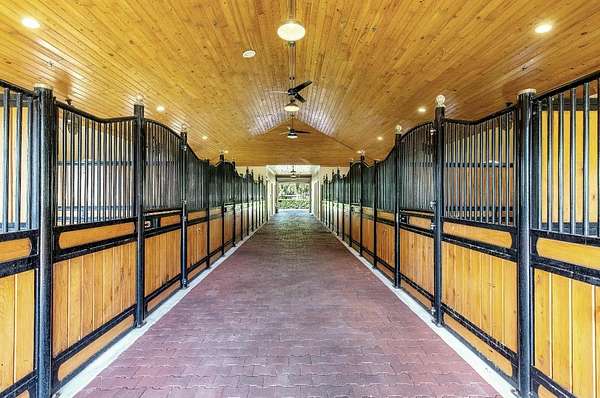 2.44 Acres of Residential Land with Home for Lease in Wellington, Florida