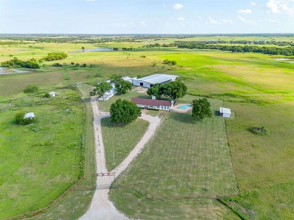 41.3 Acres of Agricultural Land with Home for Sale in Ennis, Texas
