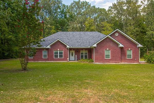 2.6 Acres of Residential Land with Home for Sale in Cabot, Arkansas