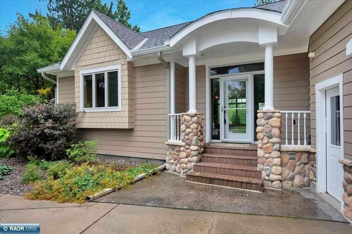 19.5 Acres of Land with Home for Sale in Jacobson, Minnesota