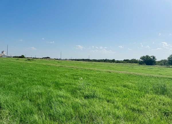 18 Acres of Land for Sale in Brownwood, Texas