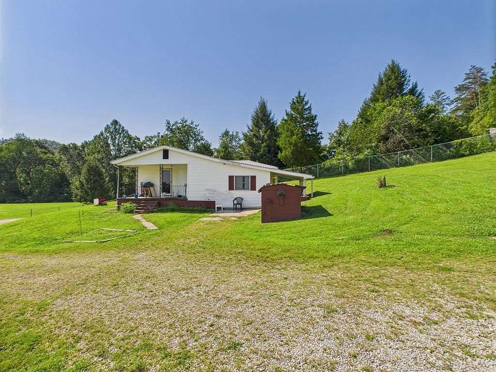 1.5 Acres of Residential Land with Home for Sale in Blaine, Kentucky