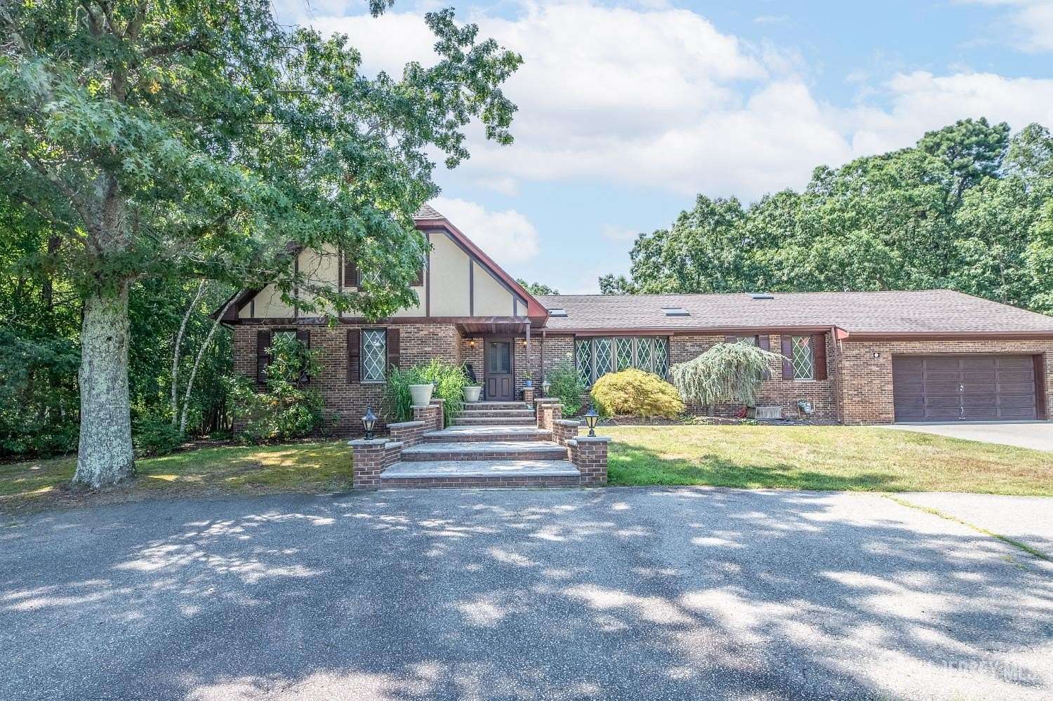 1.53 Acres of Improved Mixed-Use Land for Sale in Monroe Township, New Jersey