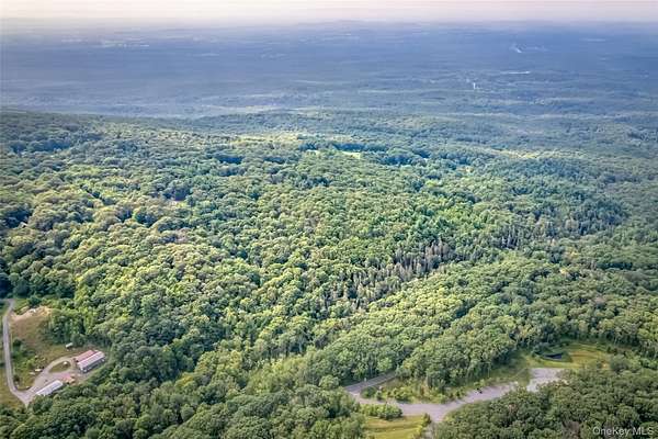 31 Acres of Land for Sale in Cragsmoor, New York