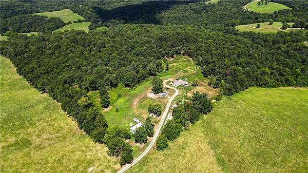 20.8 Acres of Land with Home for Sale in Huntsville, Arkansas