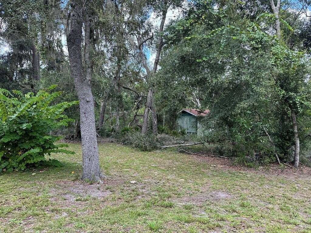 5 Acres of Residential Land for Sale in Old Town, Florida