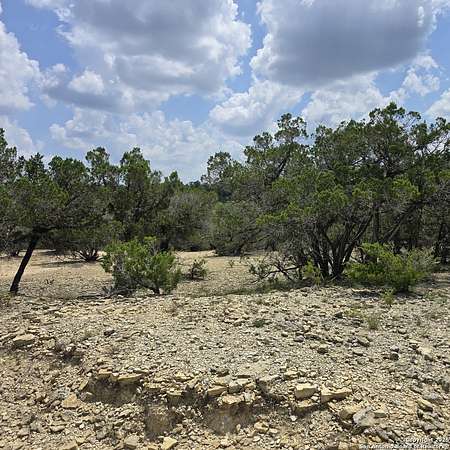 0.28 Acres of Land for Sale in Lakehills, Texas