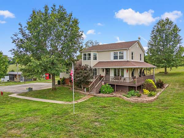 10 Acres of Land with Home for Sale in Harrodsburg, Kentucky