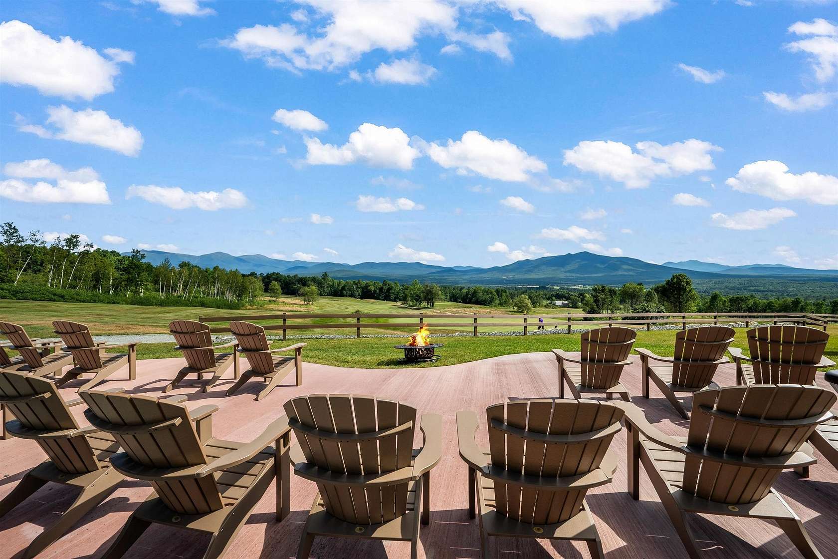 0.44 Acres of Residential Land for Sale in Jefferson, New Hampshire