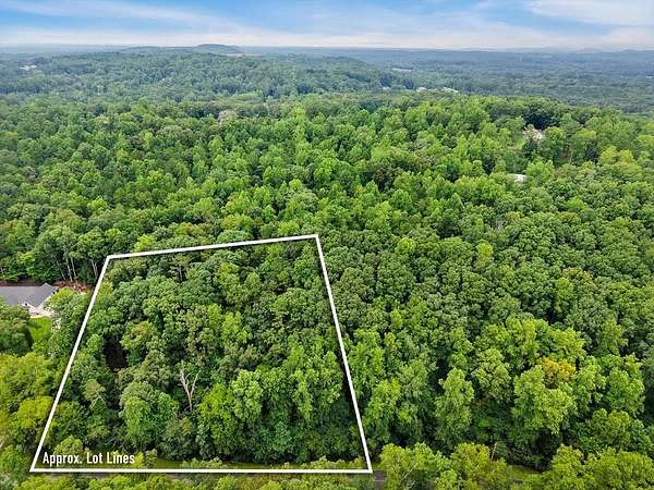 1.37 Acres of Residential Land for Sale in Dalton, Georgia