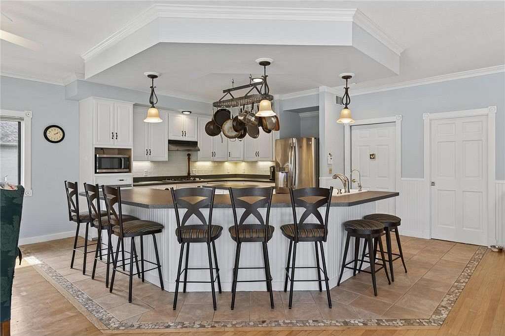 3.74 Acres of Residential Land with Home for Sale in Inver Grove Heights, Minnesota