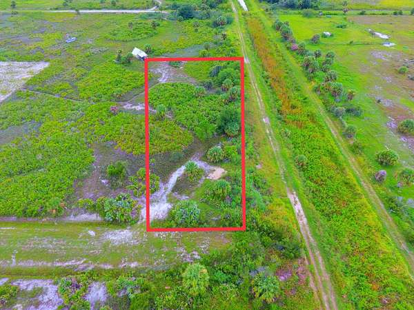 1.25 Acres of Residential Land for Sale in Okeechobee, Florida