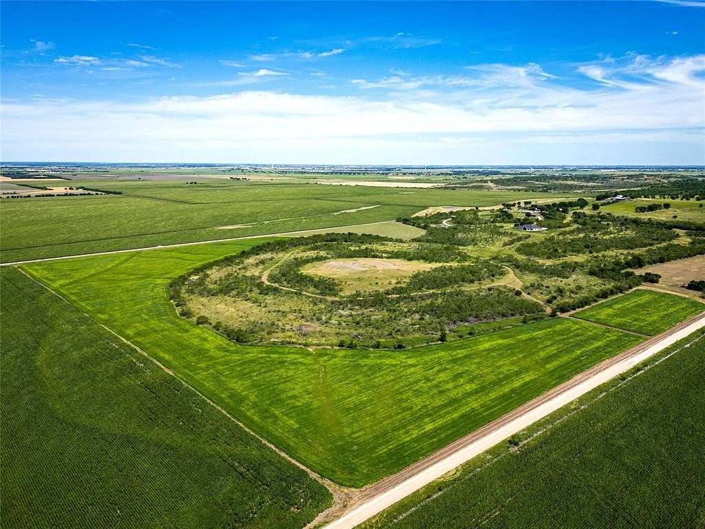 113 Acres of Land for Sale in Moody, Texas