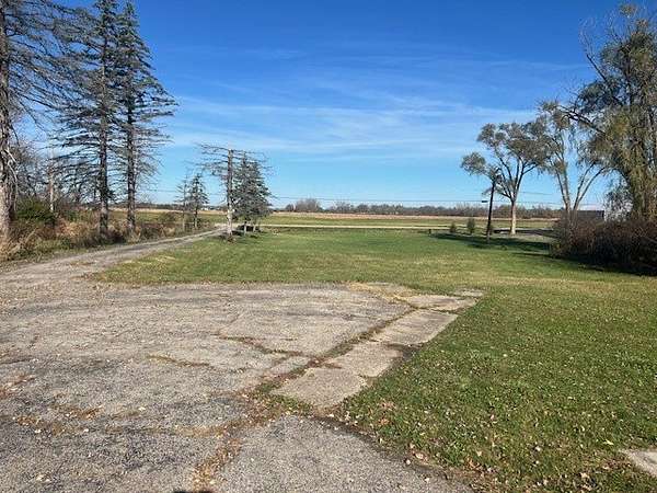 5 Acres of Residential Land for Sale in Antioch, Illinois