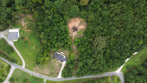 1 Acre of Residential Land for Sale in Spring City, Tennessee