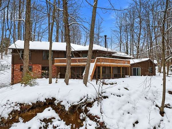 5.34 Acres of Residential Land with Home for Sale in Chagrin Falls, Ohio