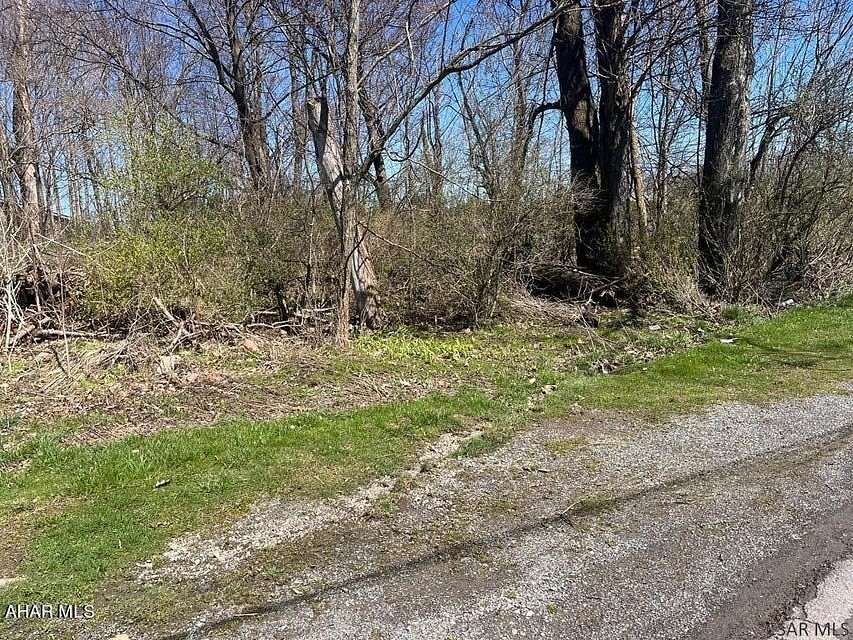 0.96 Acres of Residential Land for Sale in Johnstown, Pennsylvania